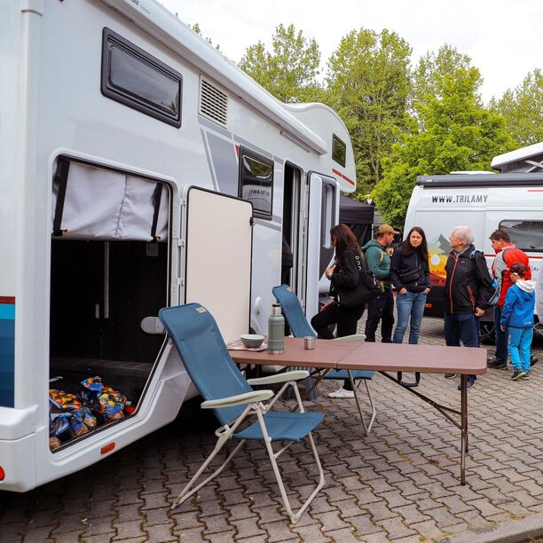 Cestovat na čtyřech kolech